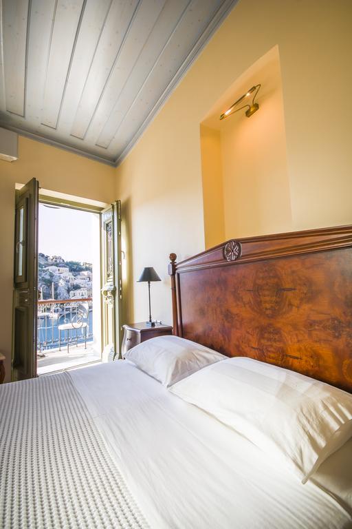 Aparthotel Thea Symi Exterior foto